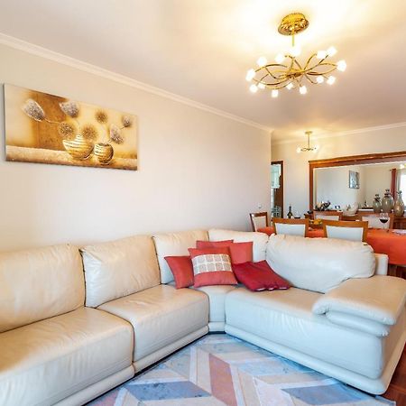 Apartamento Alberto ฟุงชาล ภายนอก รูปภาพ