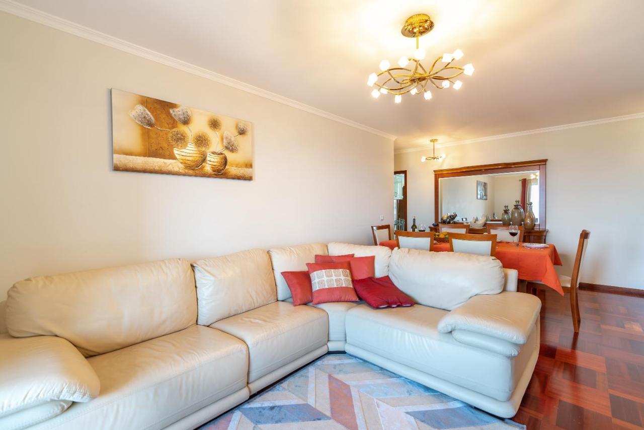 Apartamento Alberto ฟุงชาล ภายนอก รูปภาพ
