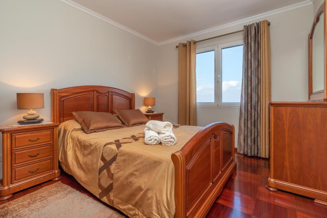 Apartamento Alberto ฟุงชาล ภายนอก รูปภาพ