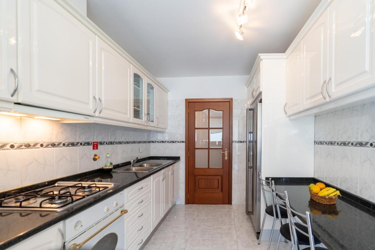 Apartamento Alberto ฟุงชาล ภายนอก รูปภาพ