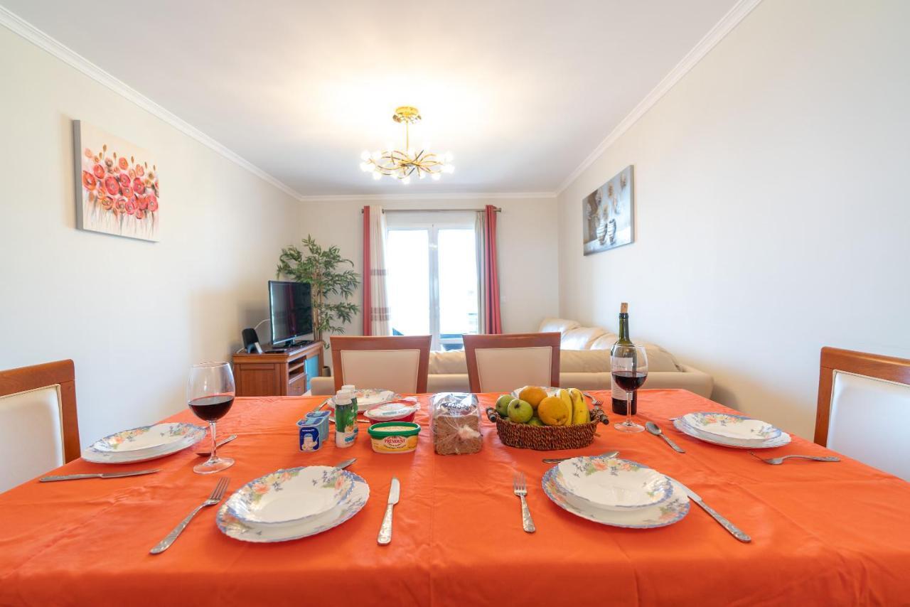 Apartamento Alberto ฟุงชาล ภายนอก รูปภาพ
